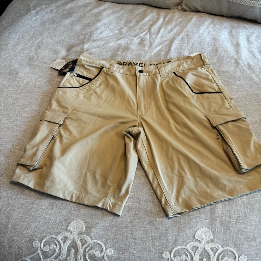 Gravel Gear Men's Khaki Cargo Shorts - Picture 1 of 4
